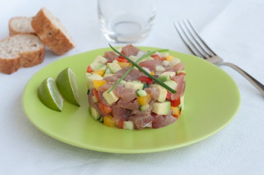Tartare di tonno e verdure