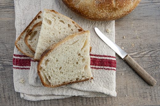 Pane a lunga lievitazione con licoli